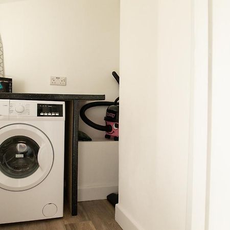 מורקמבי Victoria Street Apartments מראה חיצוני תמונה